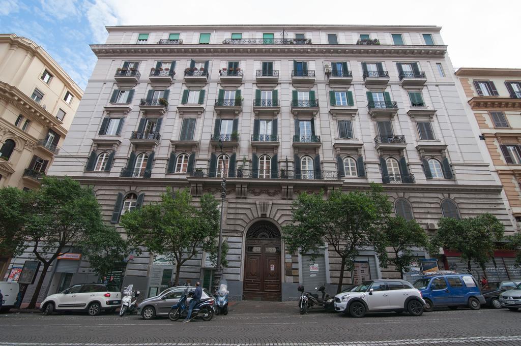 La Terra Del Sole Apartman Nápoly Kültér fotó