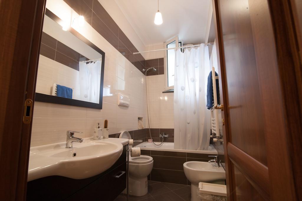 La Terra Del Sole Apartman Nápoly Kültér fotó