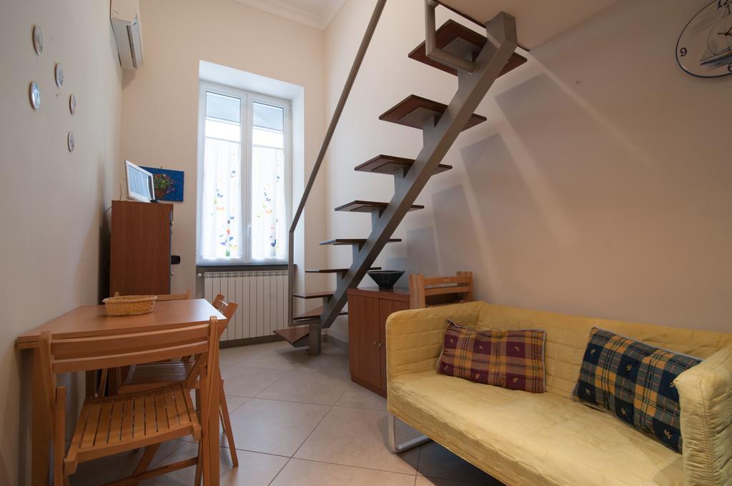 La Terra Del Sole Apartman Nápoly Kültér fotó